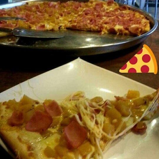 Photos at Horno's Pizza - Centro Comercial El Buque - Villavicencio, Meta