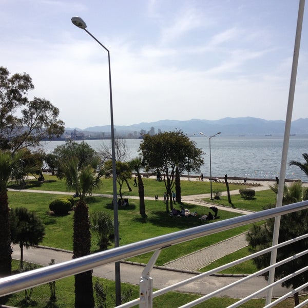 İzmir'in denize nazır en güzel semti..
