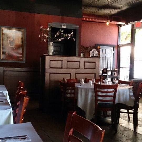 Photo taken at One Main Restaurant &amp; Bar by Matt D. on 6/8/2014