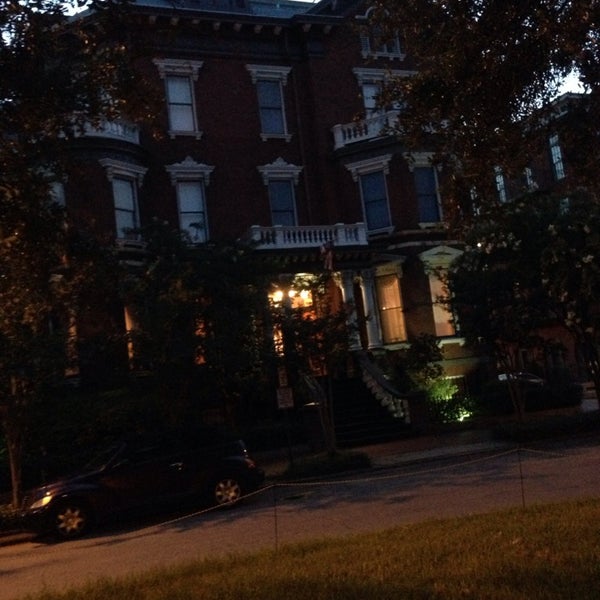 Foto tirada no(a) Kehoe House por Mark W. em 7/23/2014