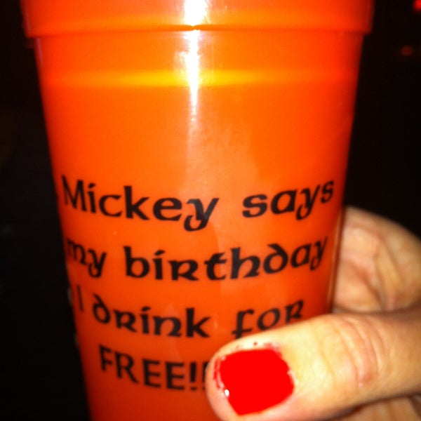 Foto tirada no(a) Mickey&#39;s Irish Pub por Billi H. em 4/21/2013