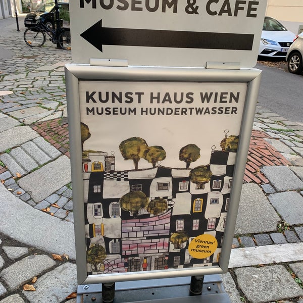 Foto scattata a KUNST HAUS WIEN. Museum Hundertwasser da Milos S. il 10/9/2021