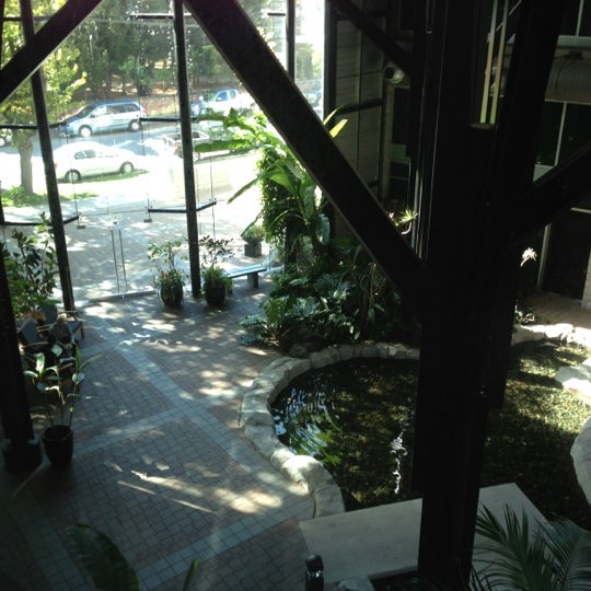 10/2/2012 tarihinde Anthony G.ziyaretçi tarafından The Parkside Hotel'de çekilen fotoğraf