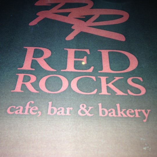 Foto tirada no(a) Red Rocks Cafe por Dustin M. em 12/20/2012