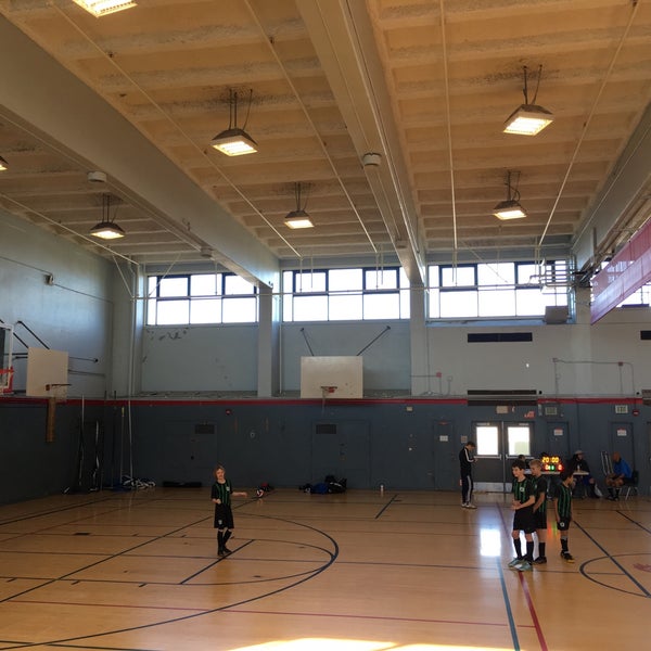 Herbert Hoover Middle School Golden Gate Heights 113 ziyaretçi