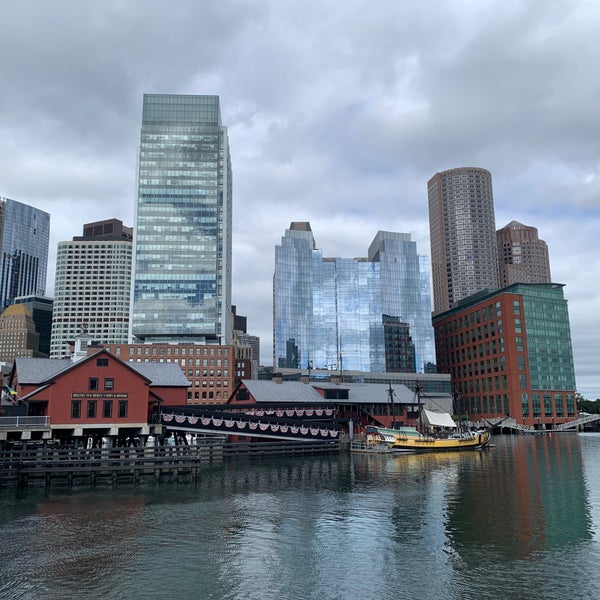 Foto tirada no(a) Boston Tea Party Ships and Museum por Dani Y. em 9/21/2022