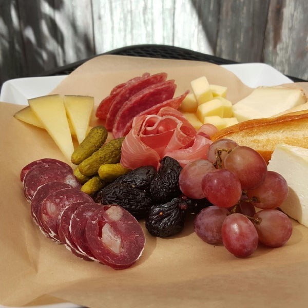 The cheese and Charcuterie plates are yummy with a glass of vino from the winery tastying room across the courtyard.