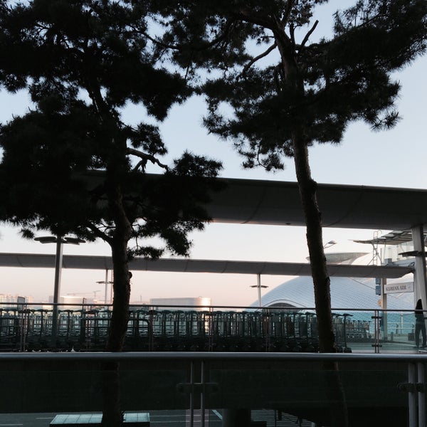 5/17/2016 tarihinde becoolziyaretçi tarafından Incheon Uluslararası Havalimanı (ICN)'de çekilen fotoğraf