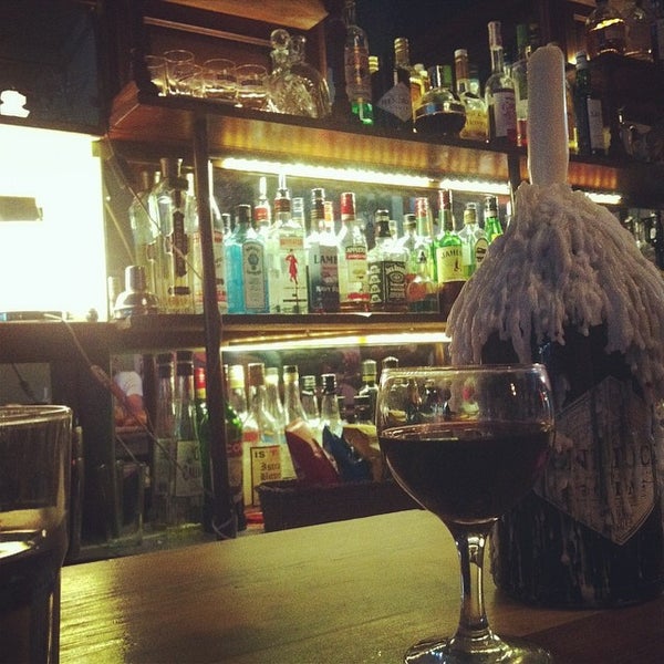 Photos at Cable Bar & Cafe London 29 tips