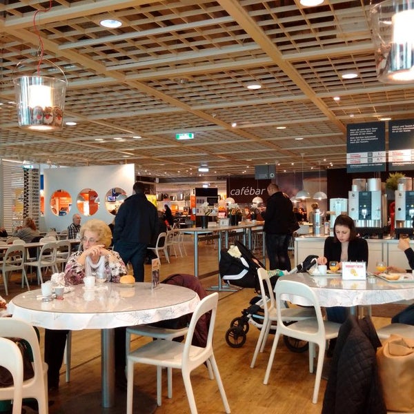 Photo taken at IKEA Restaurant by SmartMicha on 11/7/2014