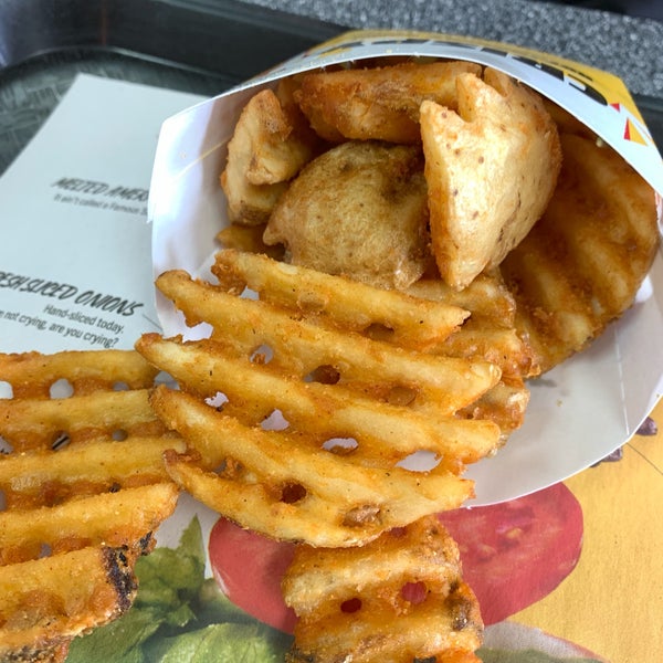 Carl's Jr. Fast Food Restaurant in West Covina