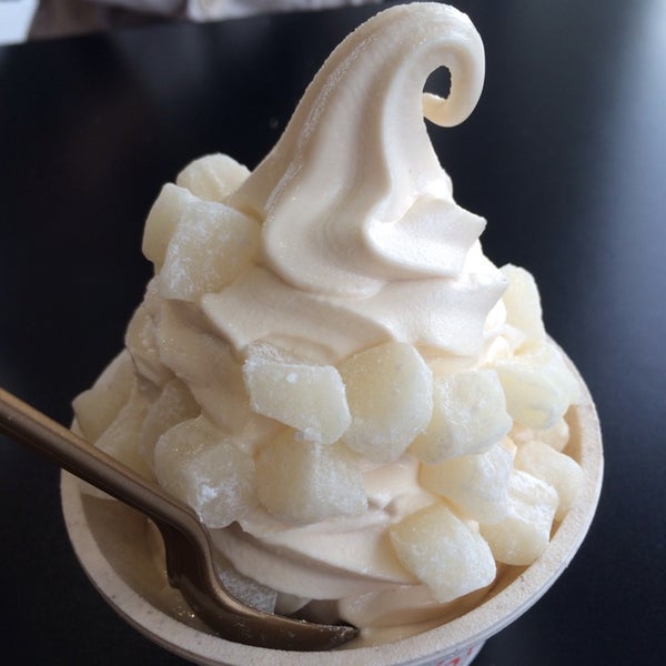 1/13/2014 tarihinde Waiziyaretçi tarafından Golden Spoon Frozen Yogurt'de çekilen fotoğraf