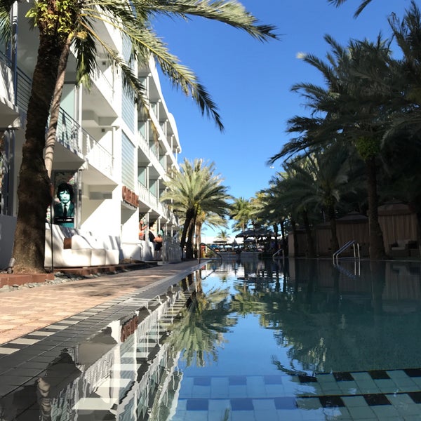 2/16/2018 tarihinde Peter K.ziyaretçi tarafından National Hotel Miami Beach'de çekilen fotoğraf