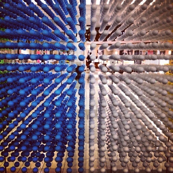 Apple West Town Mall 7600 Kingston Pike