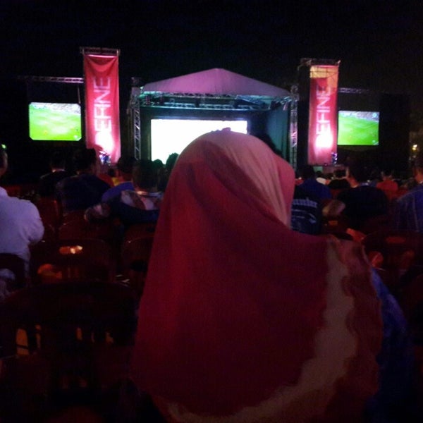 Hollywood undead five. Expression 2 custom code viewer. Xprotect essential+. Snapgene viewer код. Address is 380 s.