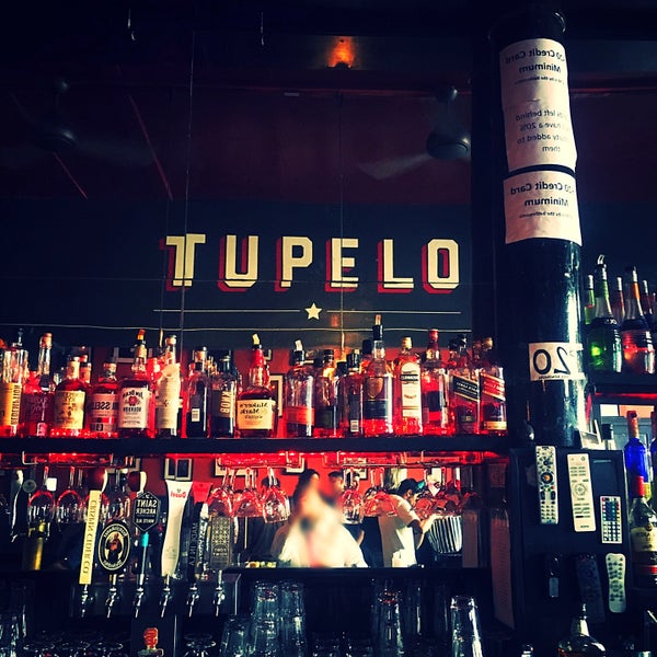 Foto tirada no(a) Tupelo por Adam S. em 7/24/2016