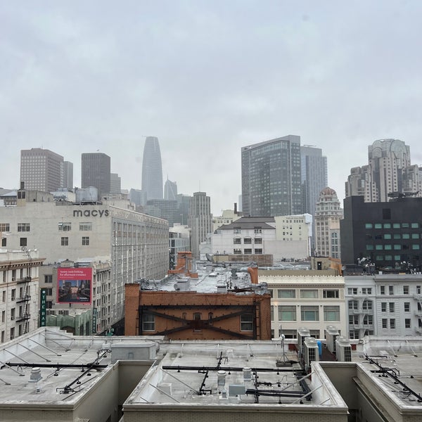 5/8/2023 tarihinde Kateřina O.ziyaretçi tarafından Hotel Nikko San Francisco'de çekilen fotoğraf