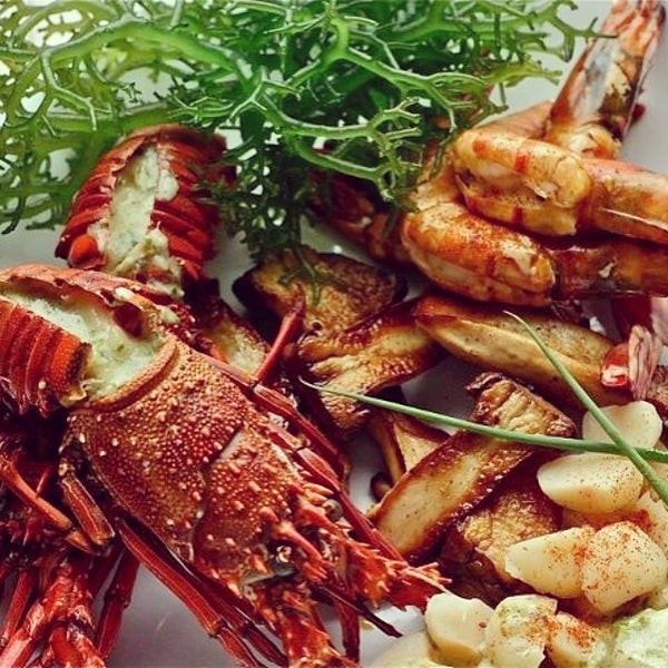 Lobster King Seafood Restaurant in Barangay 76