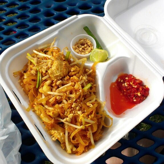 Kindra's Wok 'N Roll Food Truck