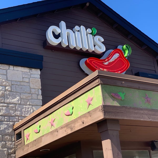 Photo taken at Chili&#39;s Grill &amp; Bar by Drew P. on 3/26/2019