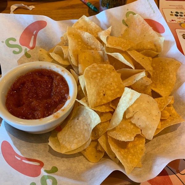 Photo taken at Chili&#39;s Grill &amp; Bar by Drew P. on 11/13/2018