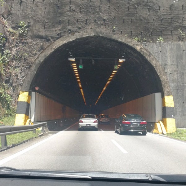 Photos At Terowong Genting Sempah Tunnel 16 Tips