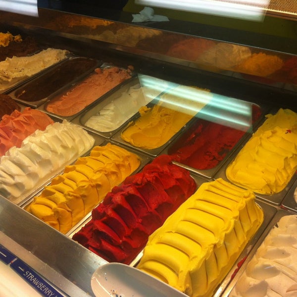 Photos at Mateo's Ice Cream & Fruit Bars Pico Union 9 tips