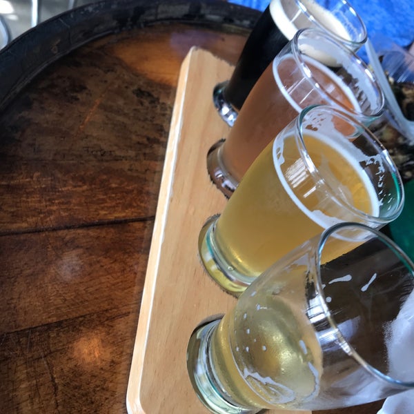 Photo taken at King Harbor Brewing Company Waterfront Tasting Room by Greg C. on 4/8/2018
