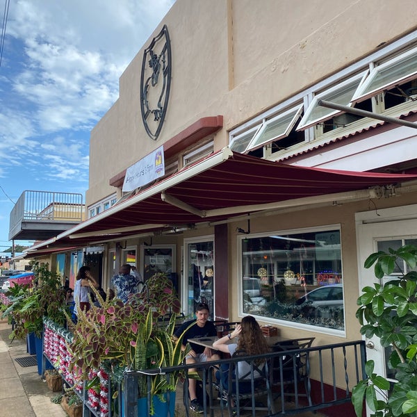 12/24/2019 tarihinde Angela W.ziyaretçi tarafından Kauai Beer Company'de çekilen fotoğraf