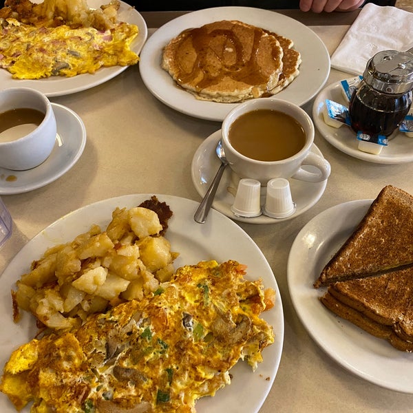 Three Brothers Diner Danbury, CT