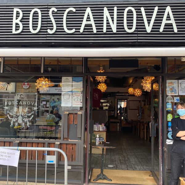 Photo prise au Cafe Boscanova par Seelan G. le4/21/2021