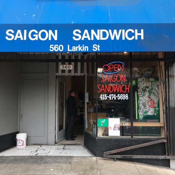 Foto tirada no(a) Saigon Sandwich por Wayne d. em 10/17/2017