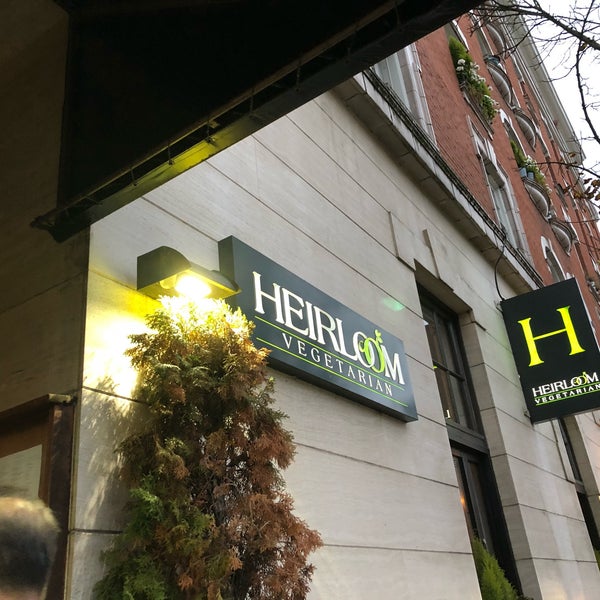 10/28/2018にPhil W.がHeirloom Vegetarian Restaurantで撮った写真