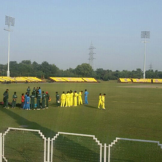 Спортивный комплекс изварино