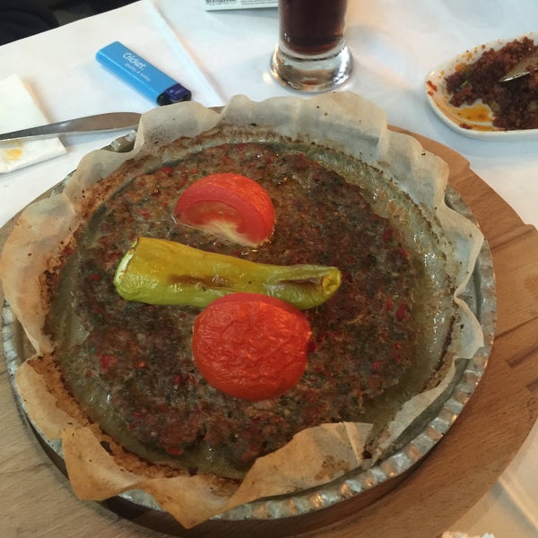 10/21/2015 tarihinde Merve G.ziyaretçi tarafından Antakya Restaurant'de çekilen fotoğraf