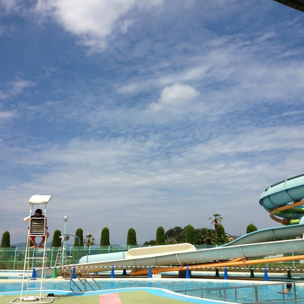 坂祝町民ふれあいプール 黒岩