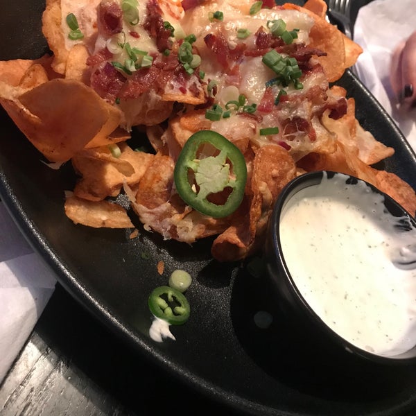 1 word. Nachos. 🤤🤤🤤