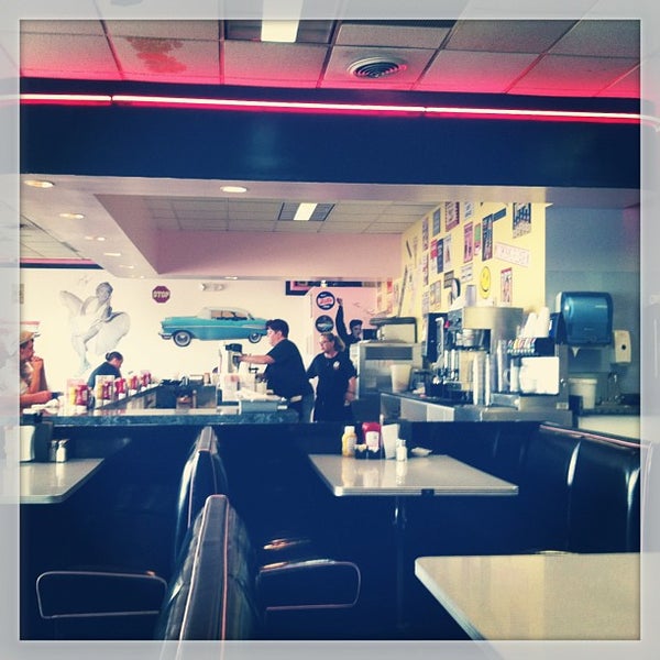 Photo taken at The 50&#39;s Diner by Jose &quot;JR&quot; V. on 9/7/2013