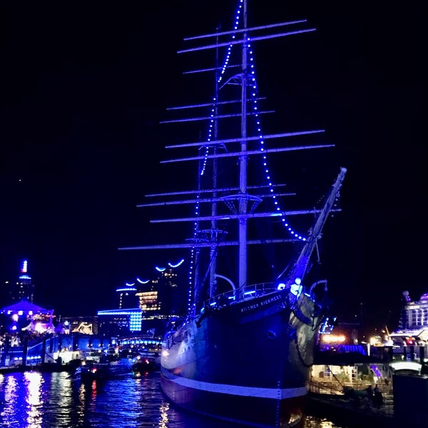 Photo taken at Port of Hamburg by Ruud B. on 8/20/2022