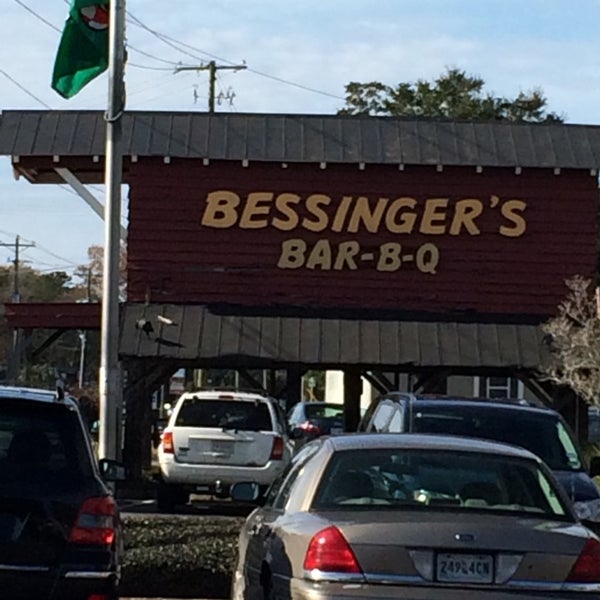 Photo taken at Bessinger’s Barbeque by Wes R. on 12/28/2013