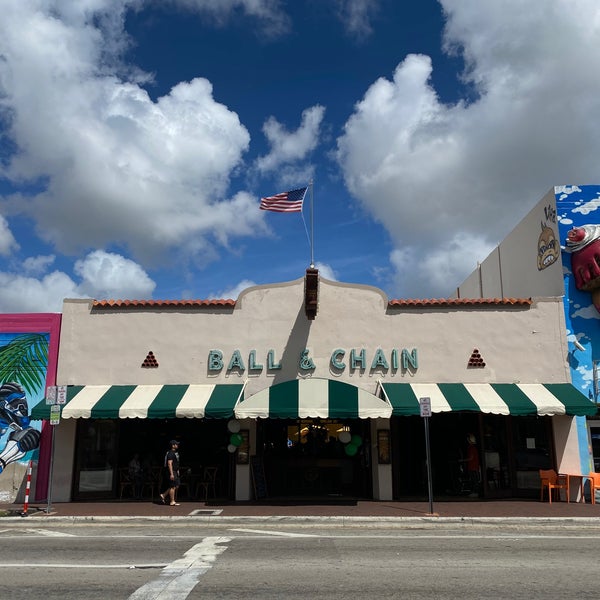 3/14/2020 tarihinde Rachel C.ziyaretçi tarafından Ball &amp; Chain Miami'de çekilen fotoğraf
