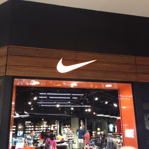 Nike Store - Shopping Conjunto Nacional