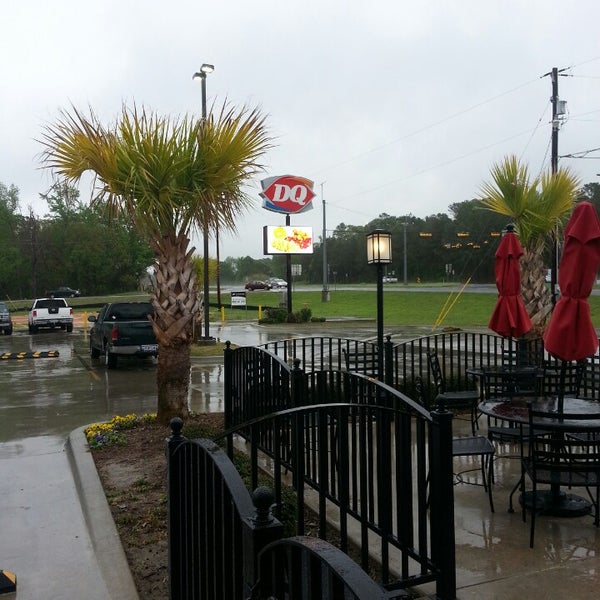Dairy Queen Ice Cream Parlor in Tyler