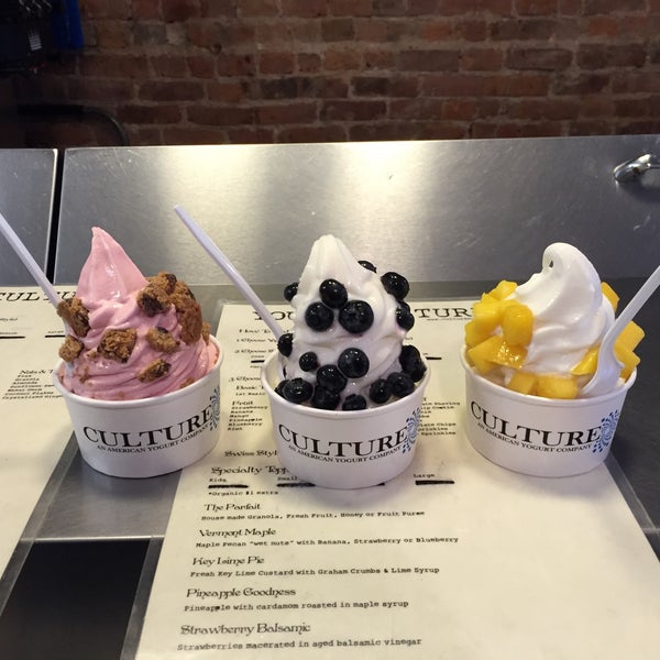 Foto tirada no(a) Culture: An American Yogurt Company por kau n. em 9/22/2015