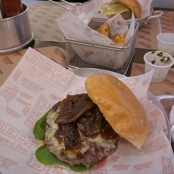 4/28/2017에 Pedro P.님이 Beef Burger &amp; Beer에서 찍은 사진