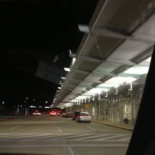 Foto tirada no(a) Shreveport Regional Airport (SHV) por Alexis M. em 10/15/2012