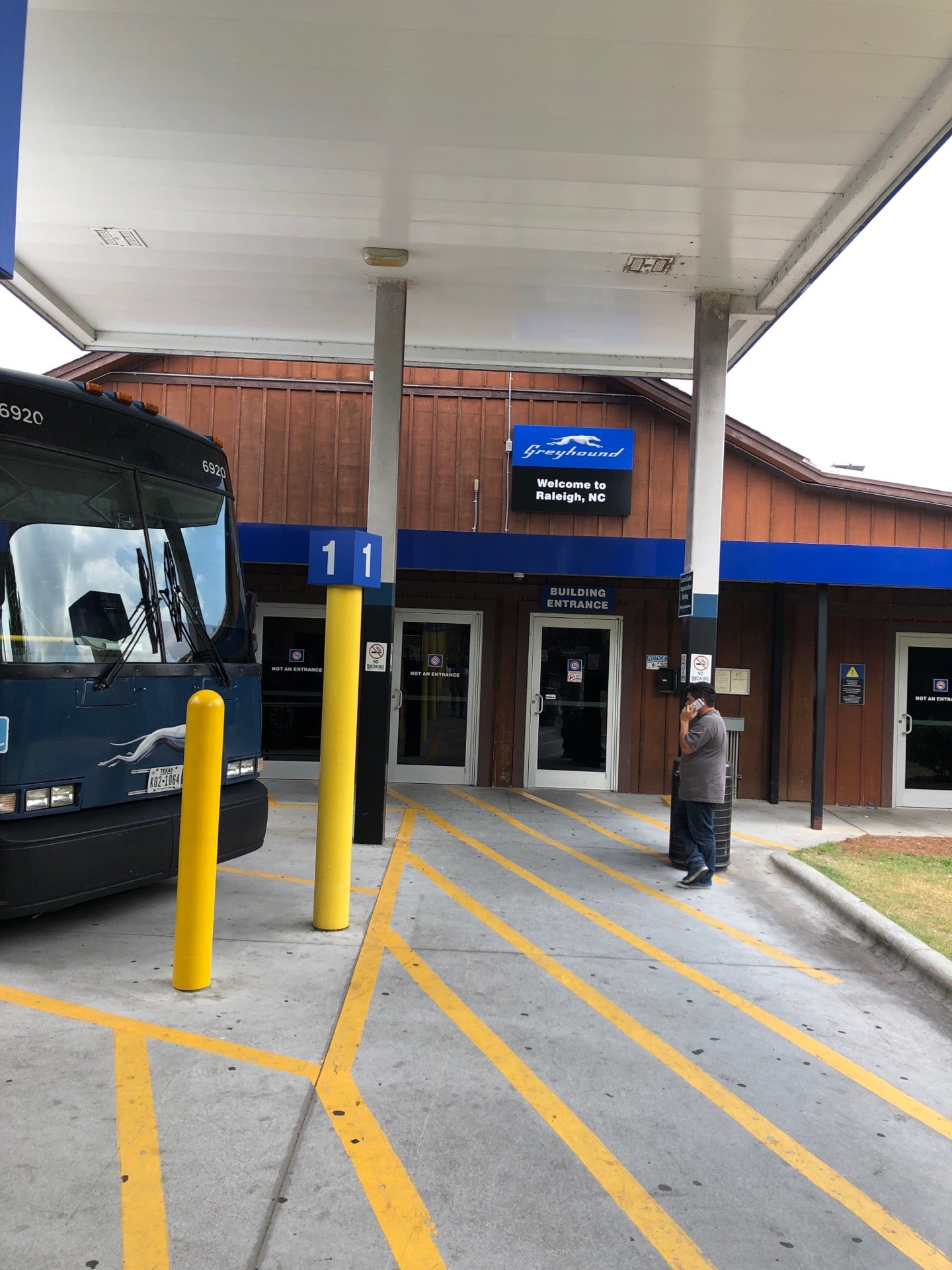 Greyhound Bus Station Bus Station In Raleigh