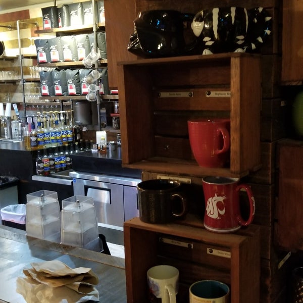 Photo taken at Anthem Coffee &amp; Tea by Ted P. on 1/14/2018
