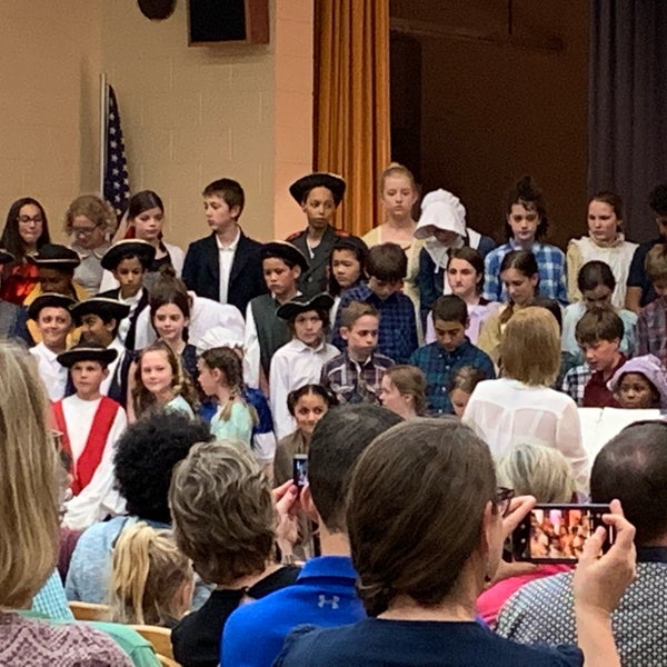 Binford Elementary 2300 E 2nd St