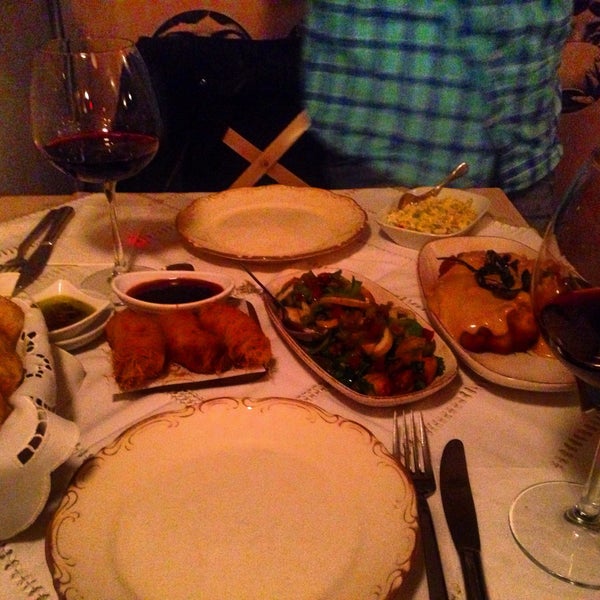 Foto scattata a Dai Pera Istanbul Cuisine da Yasemin il 10/31/2015